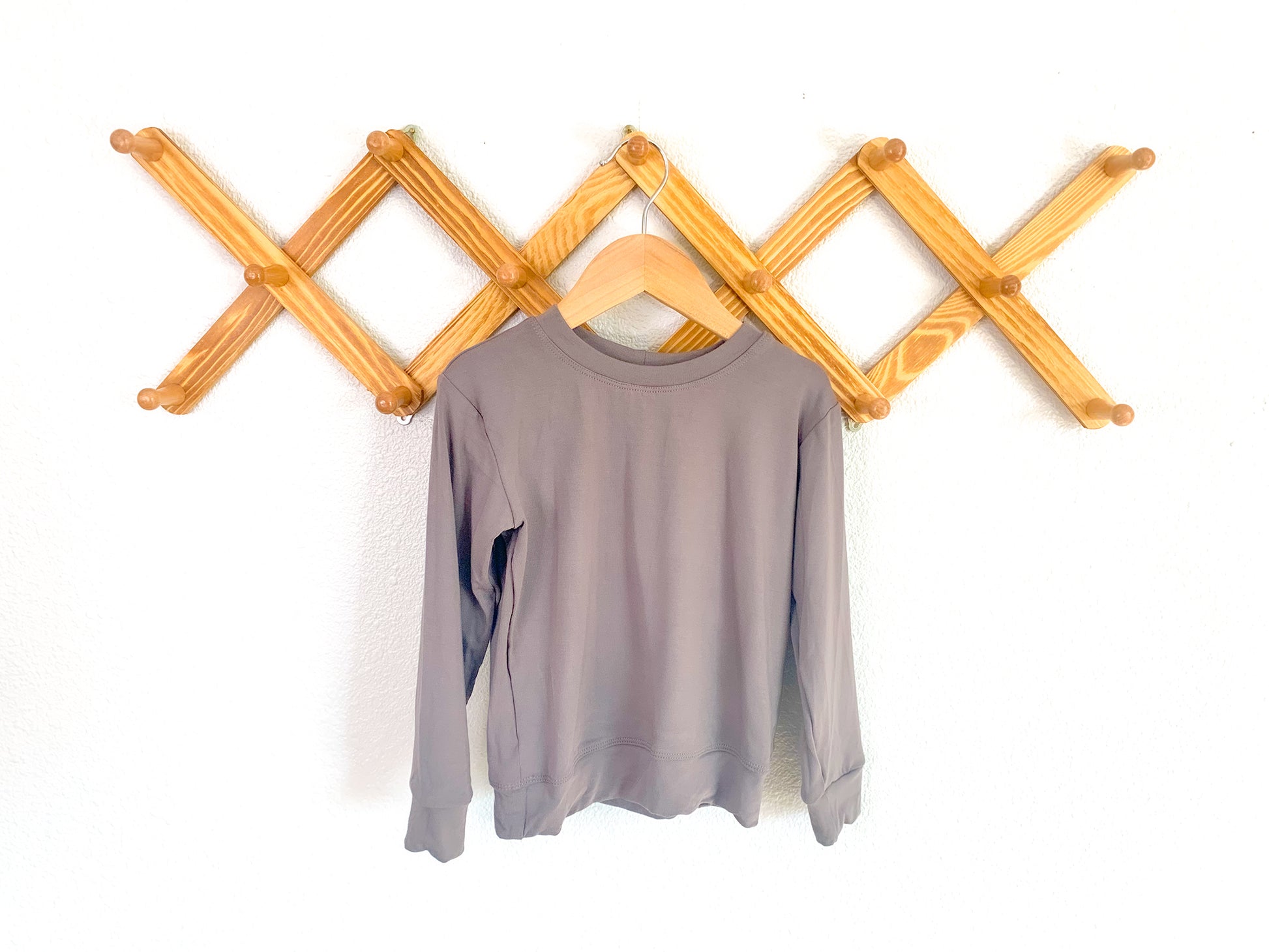 Crew Neck Pullover Sweater - One Kind Clothing, LLC