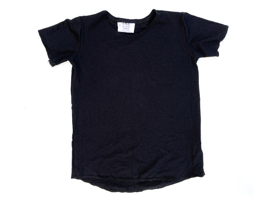 Slouchy Tee | Black - One Kind Clothing, LLC