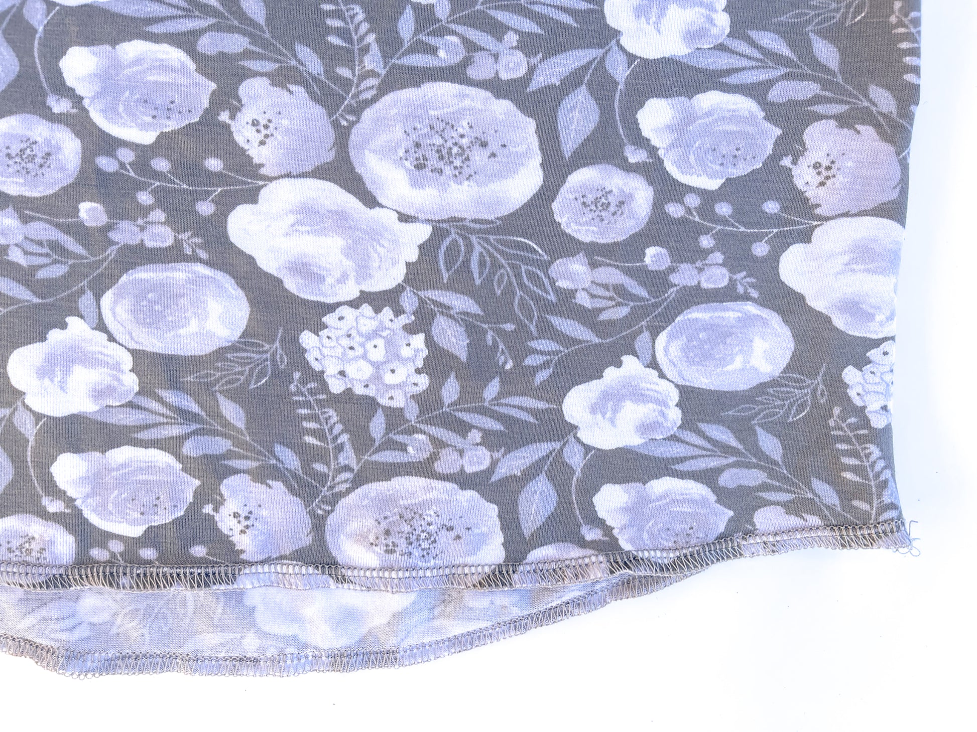 Slouchy Tee | Gray Floral - One Kind Clothing, LLC